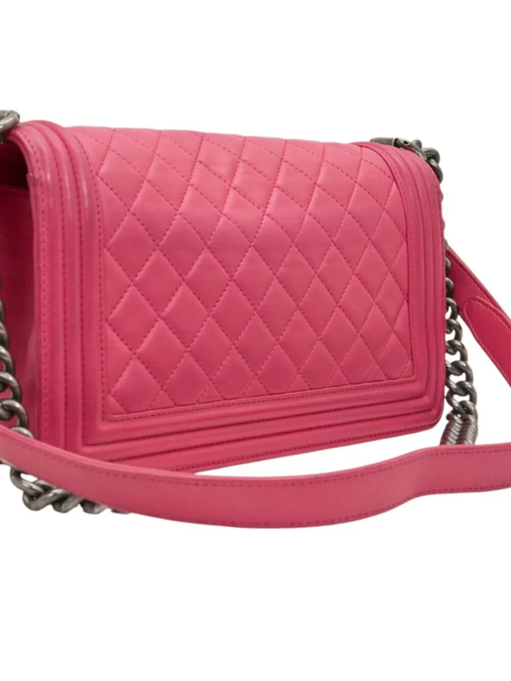 Chanel Pink Lambskin Quilted Medium Boy Bag Ruthenium Hardware